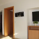 Schillerhof Ξενοδοχείο με διαμερίσματα 3*