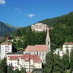 Aparthotel Schillerhof