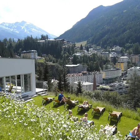 Ξενοδοχείο με διαμερίσματα Schillerhof 3*