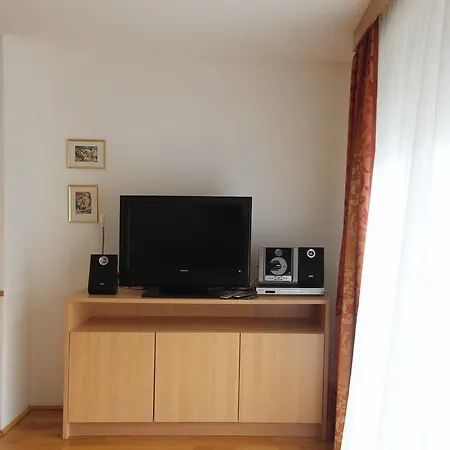 Schillerhof Aparthotel 3*