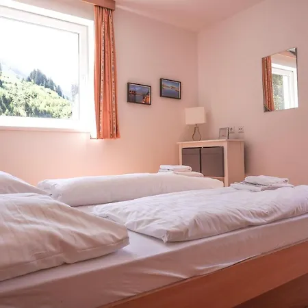 Aparthotel Panorama Schillerhof 3*