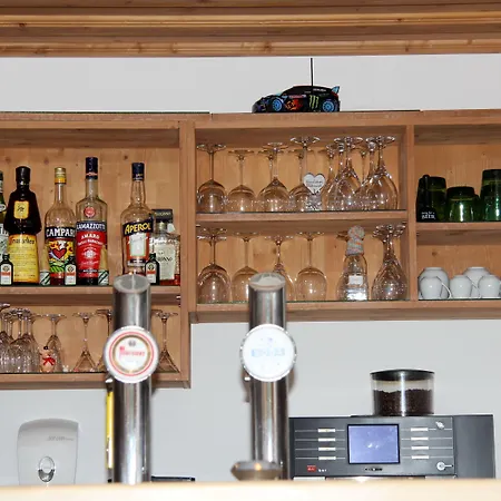 Ξενοδοχείο με διαμερίσματα Schillerhof